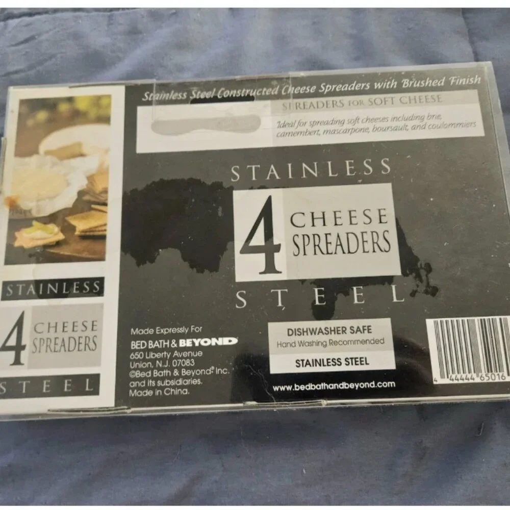 STAINLESS STEEL BRUSHED FINISH BED BATH & BEYOND CHEESE SPREADERS KNIVES SET OF4